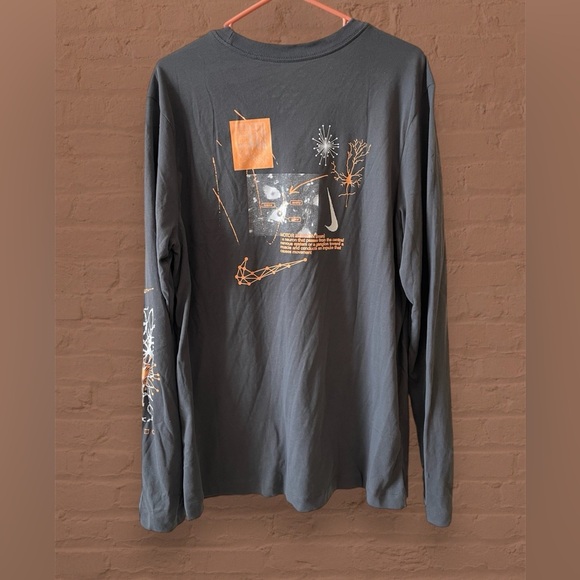 Nike Dri-FIT Wild Clash Men’s Size Medium Graphic Grey Long sleeve T-shirt NWT - Picture 6 of 11